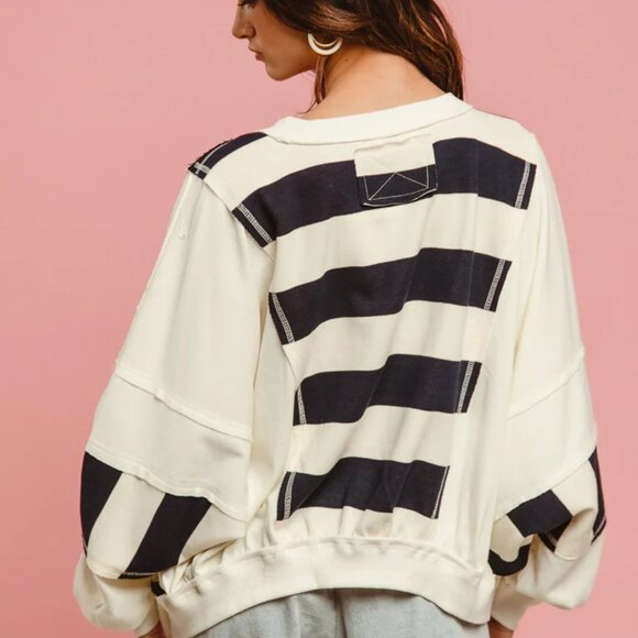 B7 BiBi Bold Blooms and Stipes Top - Oversized - Picture 2 of 3